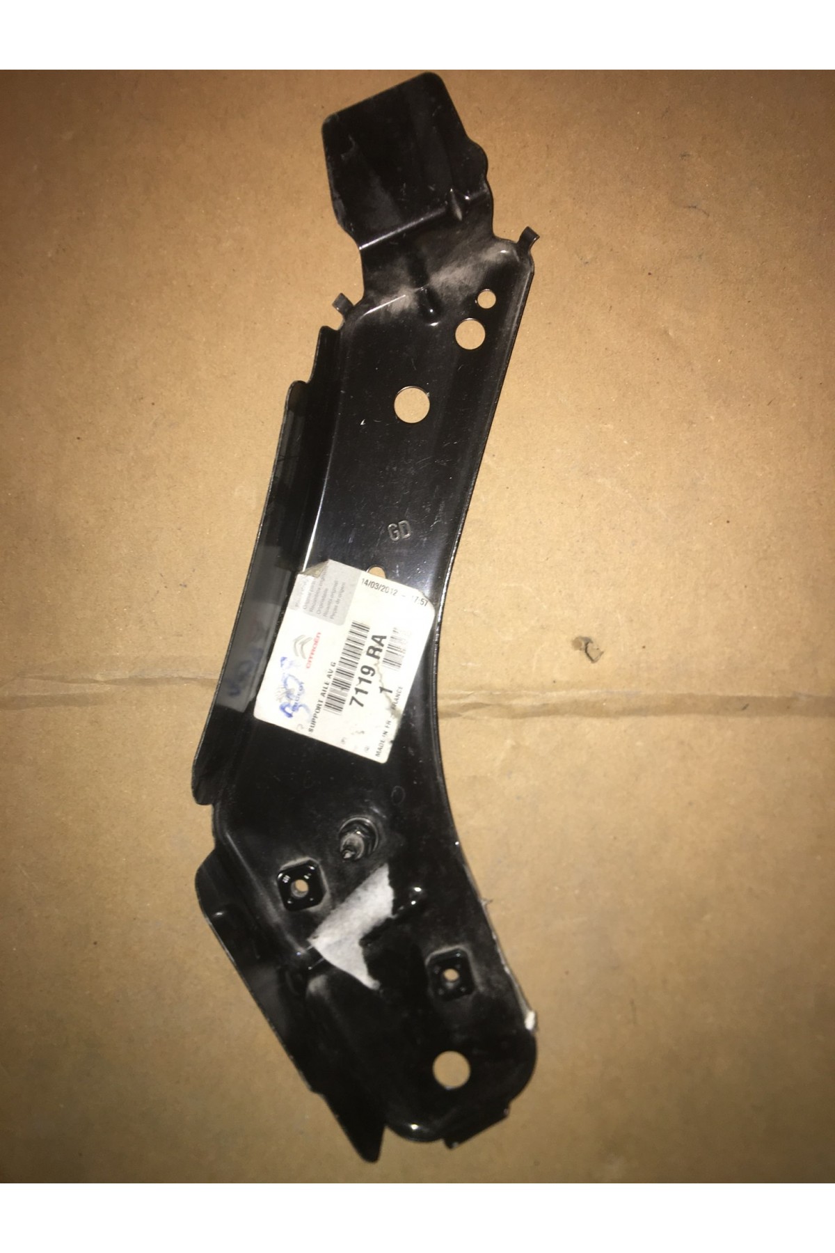 308 Sol Ön Çamurluk İç Takviye Sacı 7119.RA