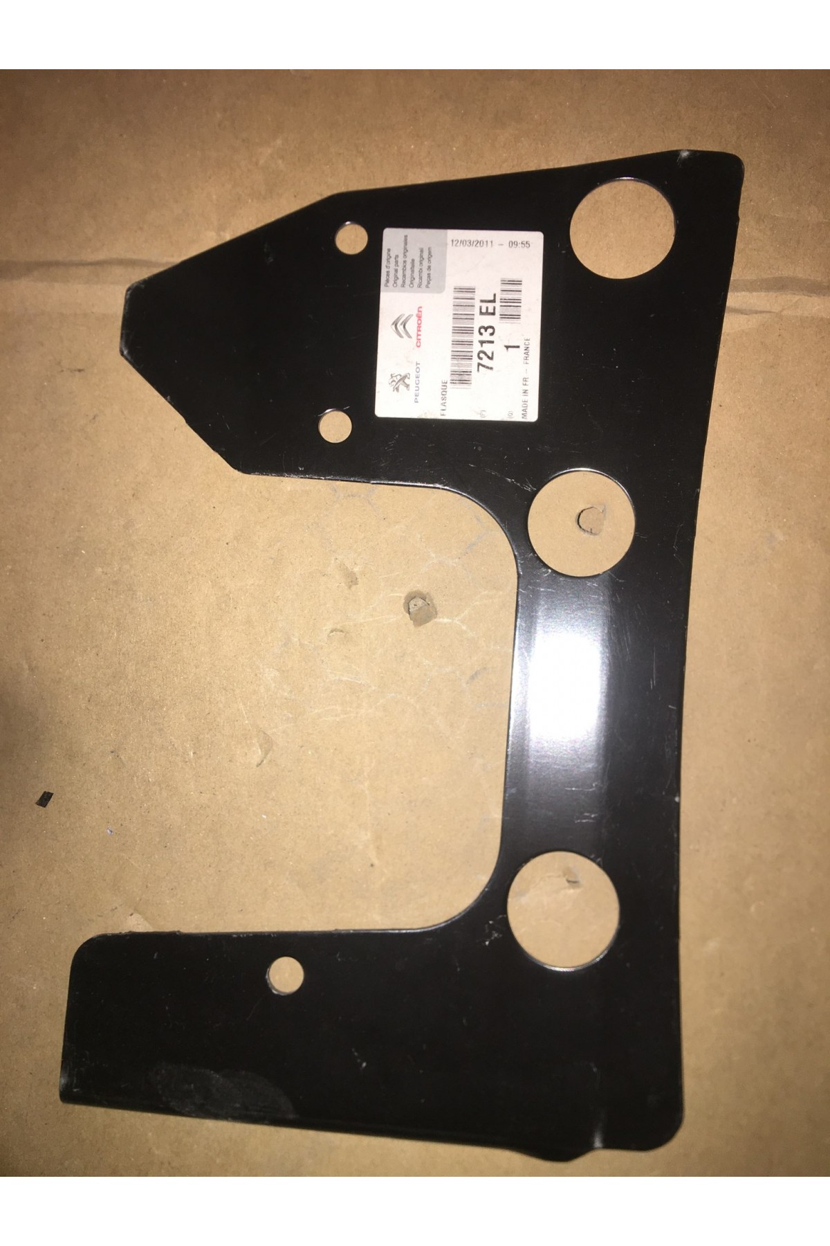 Partner -Berlingo- Xsara Sağ Üst Motor Kulak Bağlantısı 7213.EL