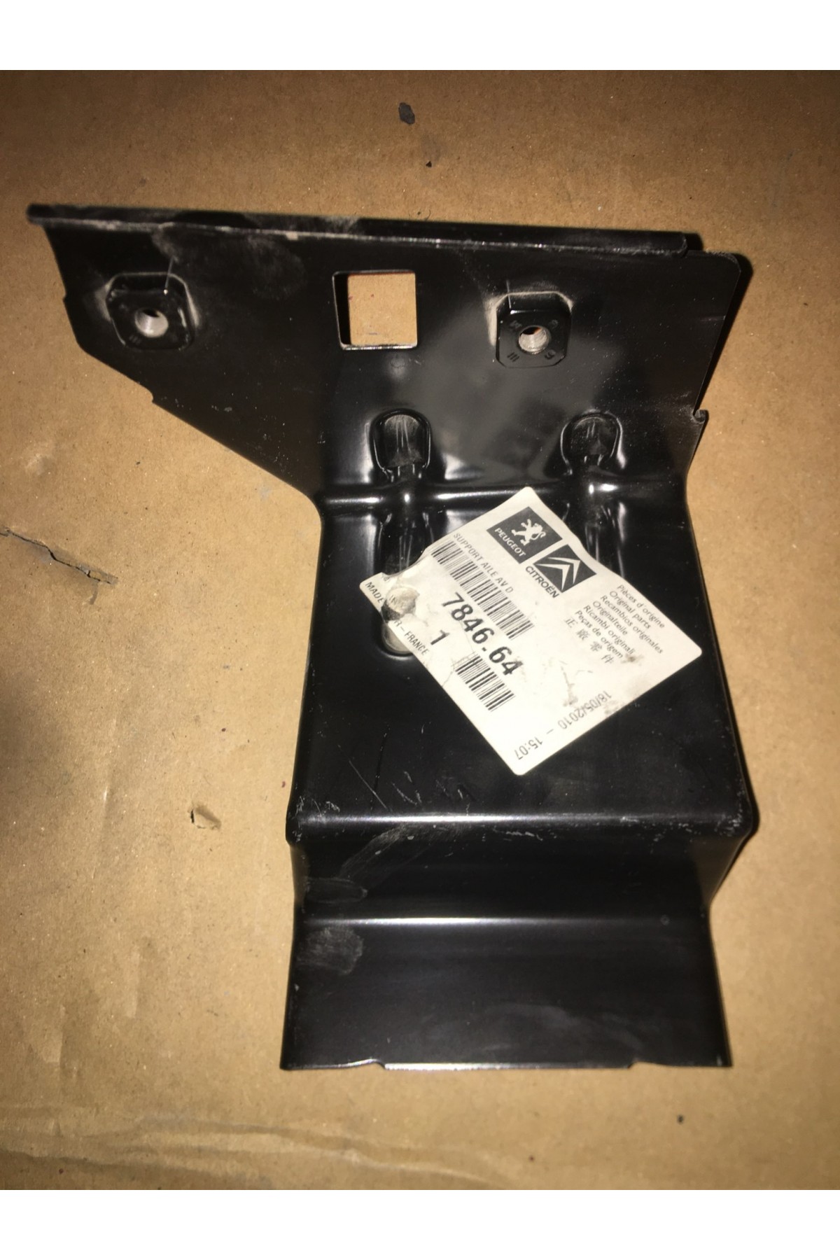 Tepee -Berlingo -3 Sağ Ön Çamurluk Bağlantı Sacı 7846.64