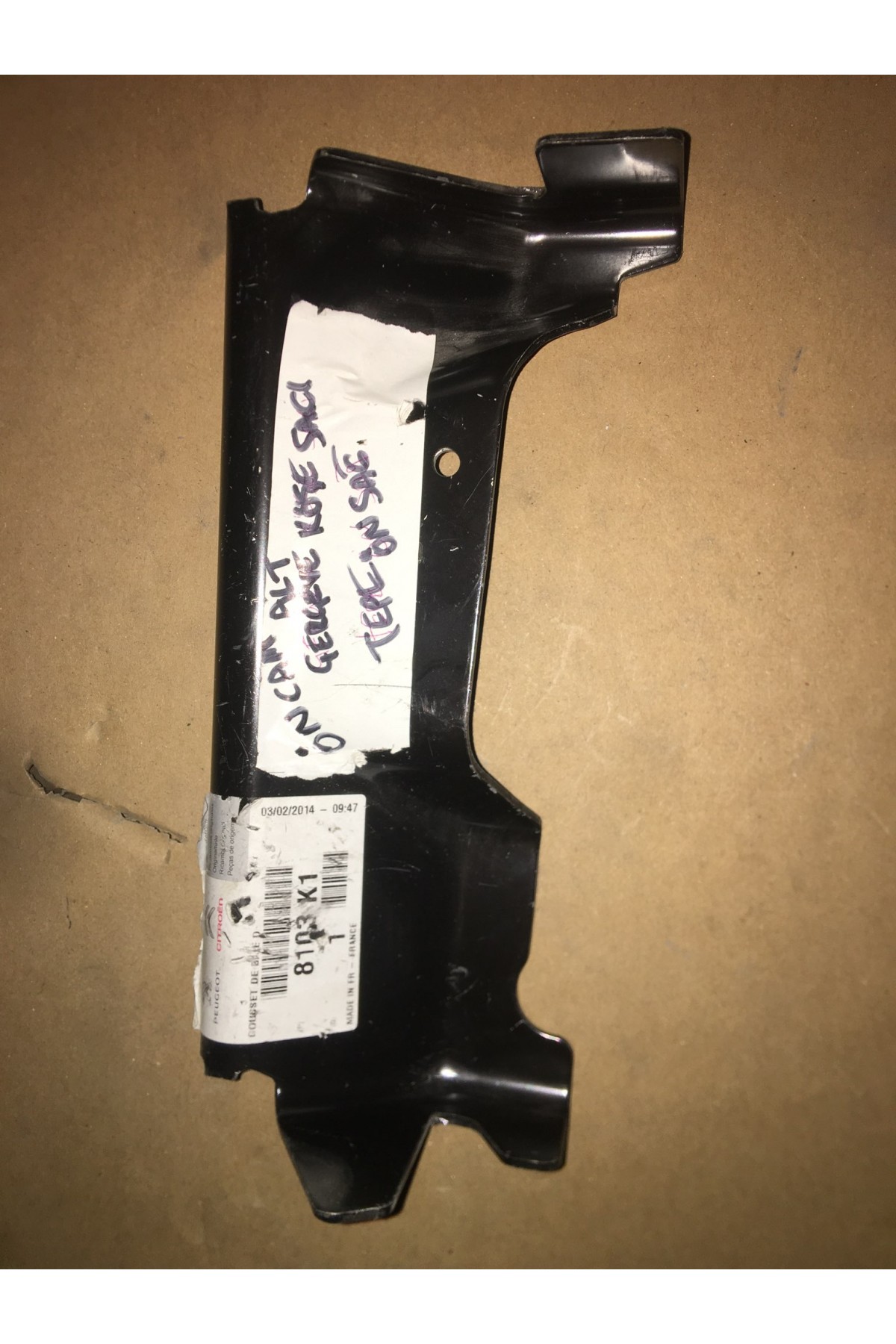 Tepee -Berlingo-3 Ön Cam Alt Sacı Sağ 8103.K1