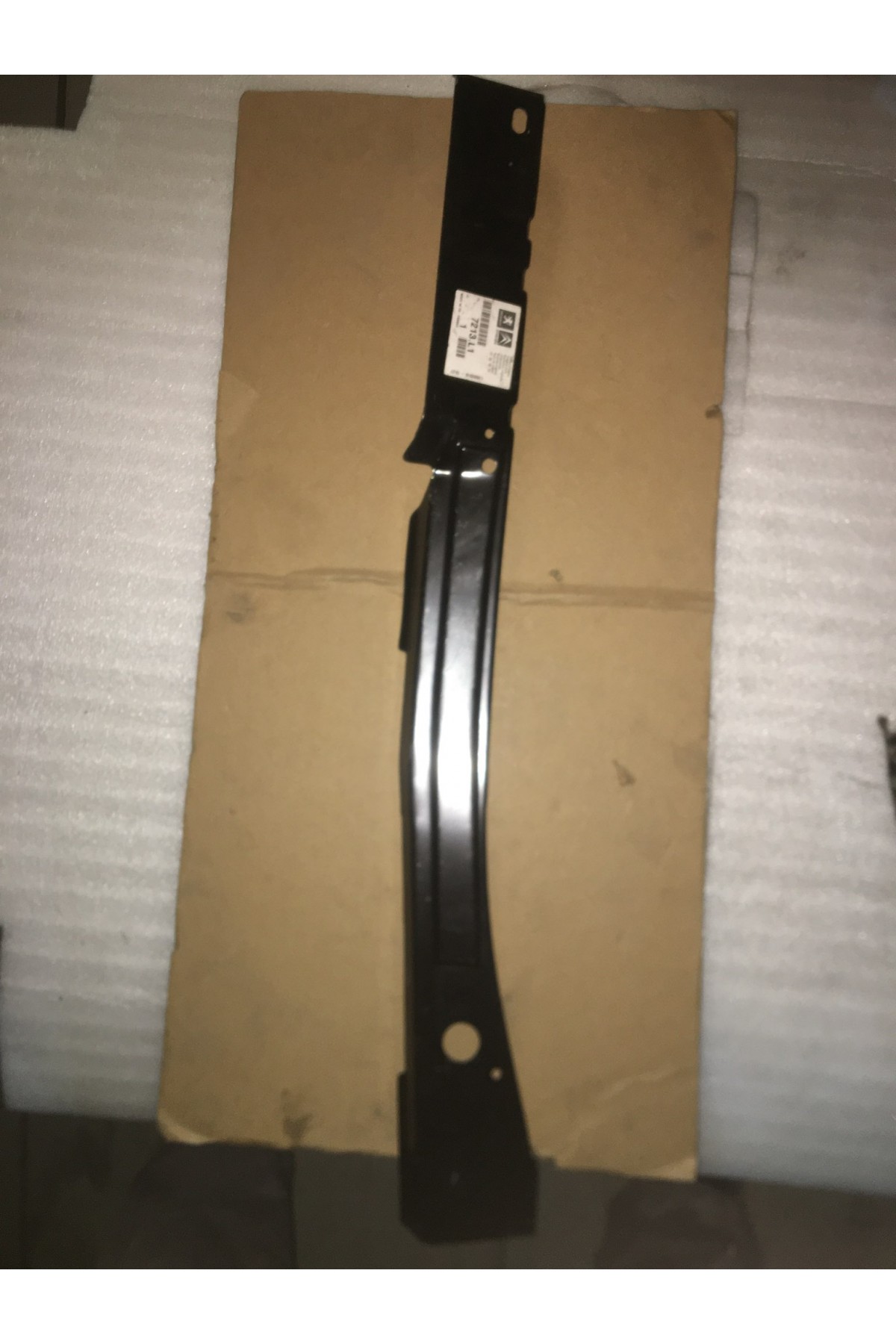 Partner – Berlingo-306-Xsara Şase üst Kapama Sacı Sağ 7213.L1