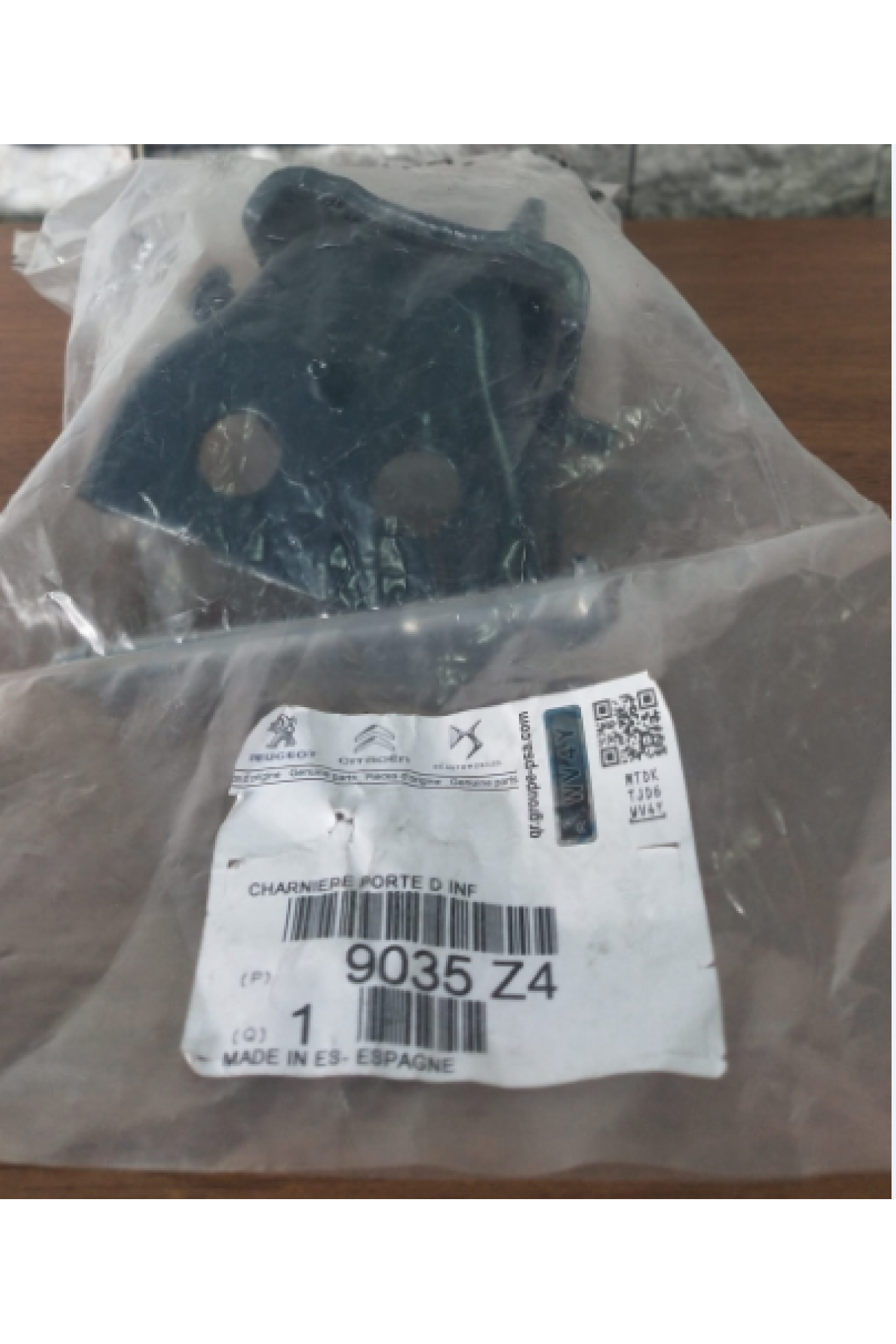 Tepee -Berlingo Sağ Ön Kapı Menteşe Alt 9035.Z4