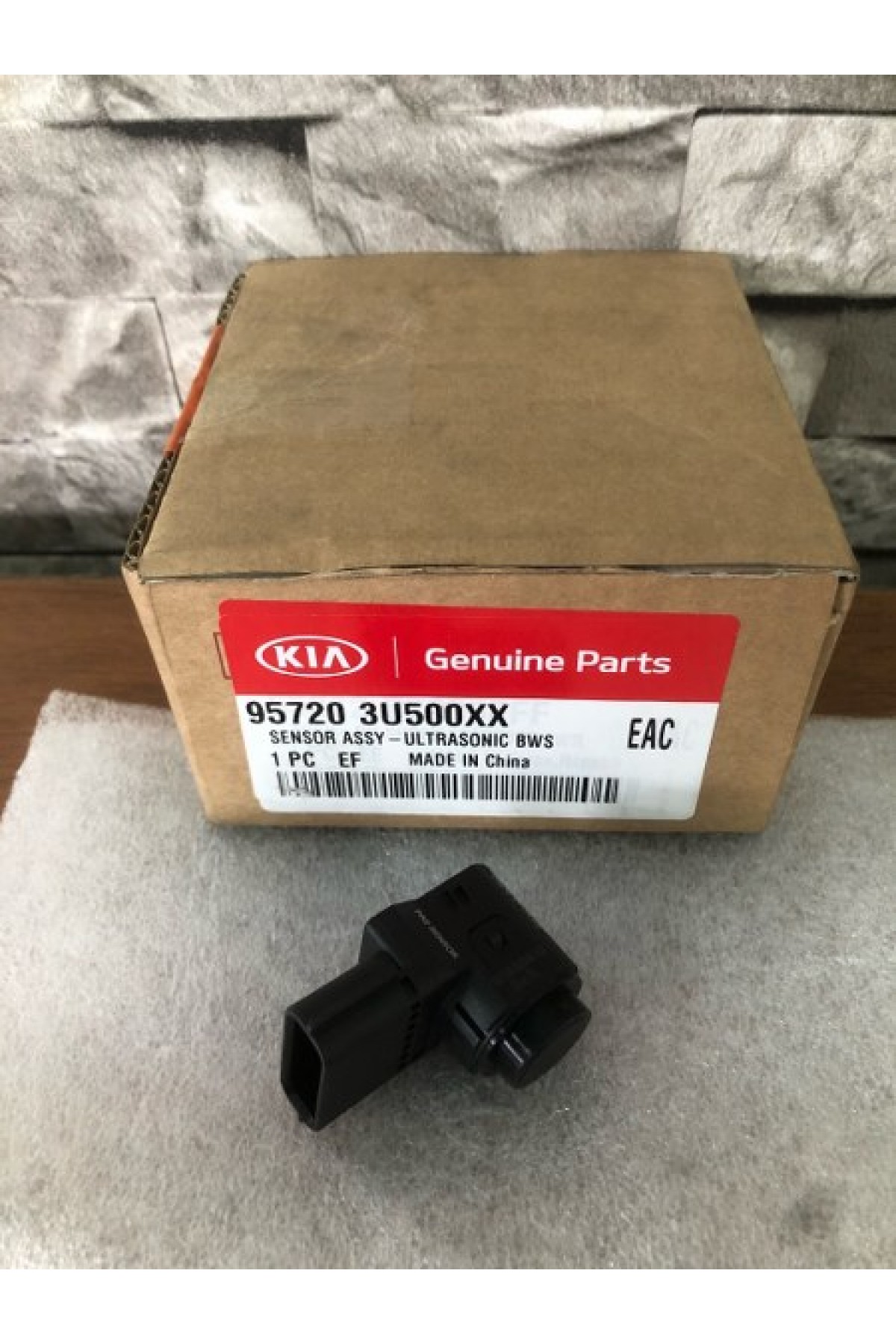 Kia Sportage Arka Yan Park Sensörü 95720-3U500XX