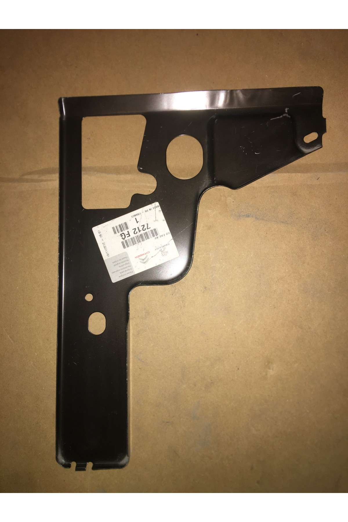 Partner -Berlingo Sol Ön Şase Ucu 7212.FG