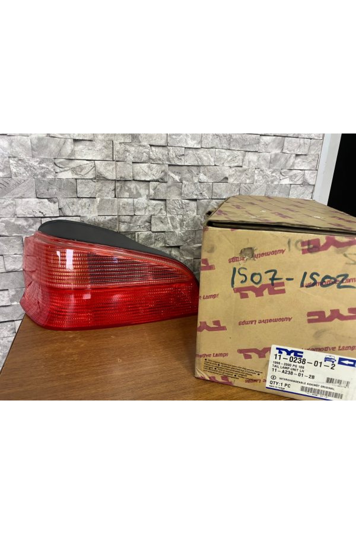 Peugeot 106 Sol Arka Stop Lamba 6350.G6