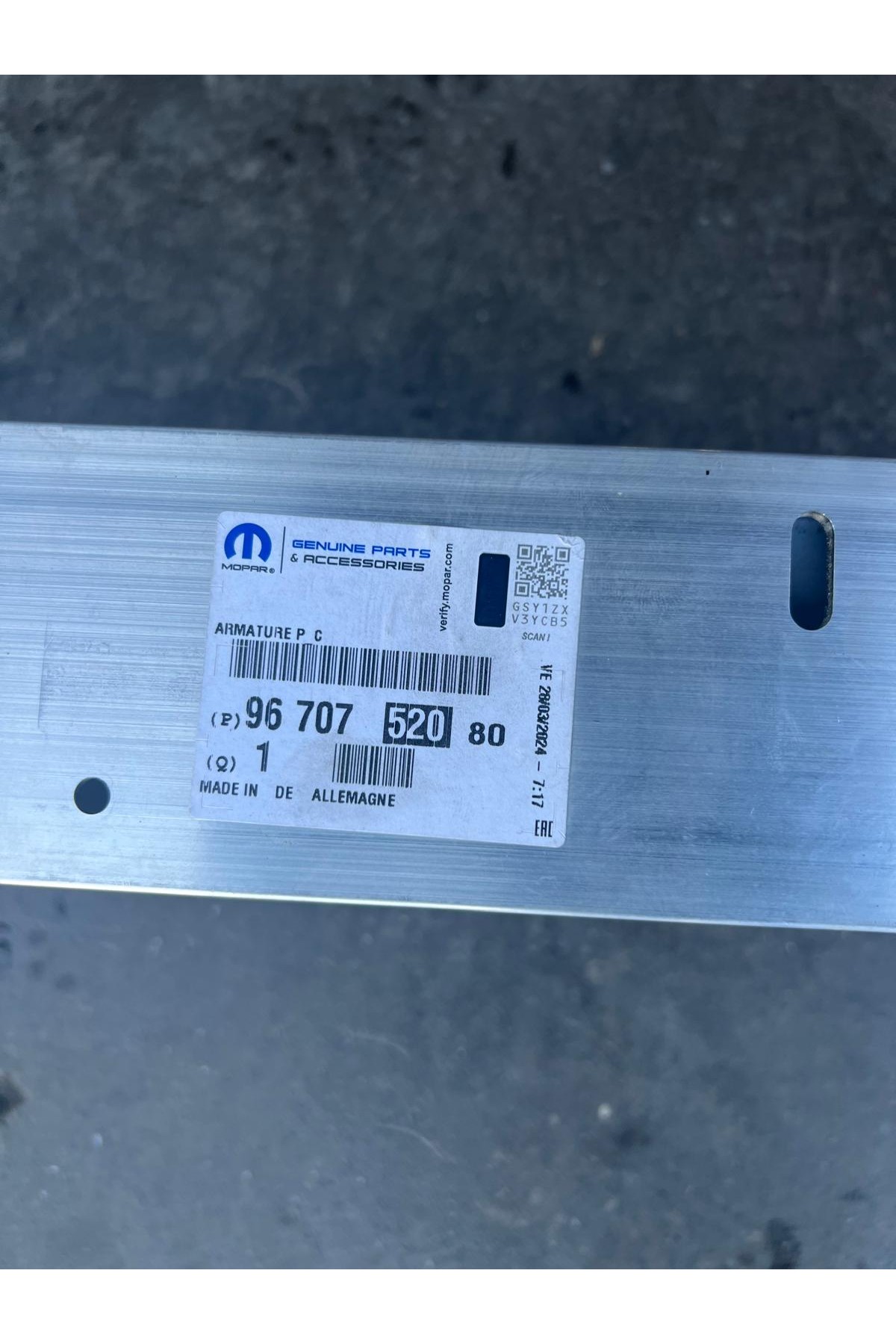 Peugeot 508 Ön Tampon Demiri 9670752080