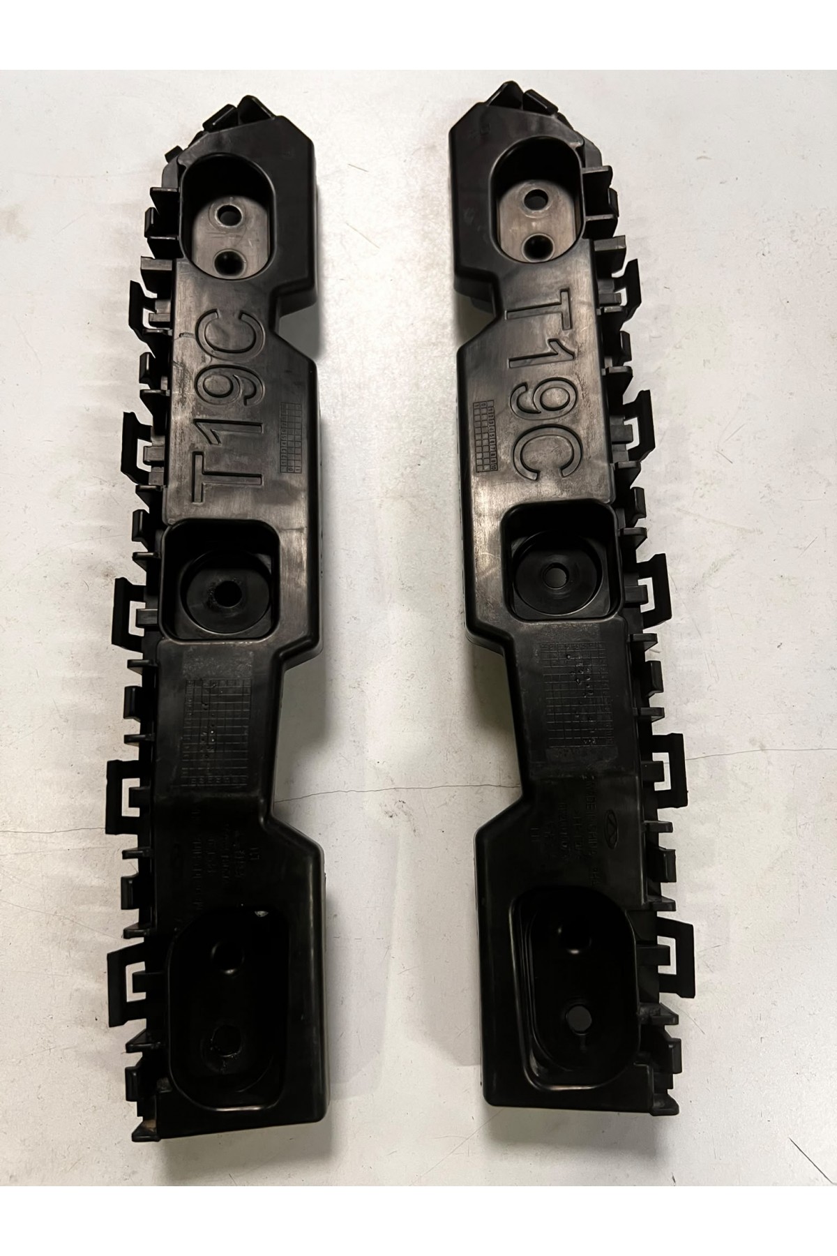 Chery Omado 5 Arka Tampon Ayağı Sağ Sol 602001567AA -602001566AA Chery Omado 5 Arka Tampon Ayağı Sağ Sol 602001567AA -602001566AA