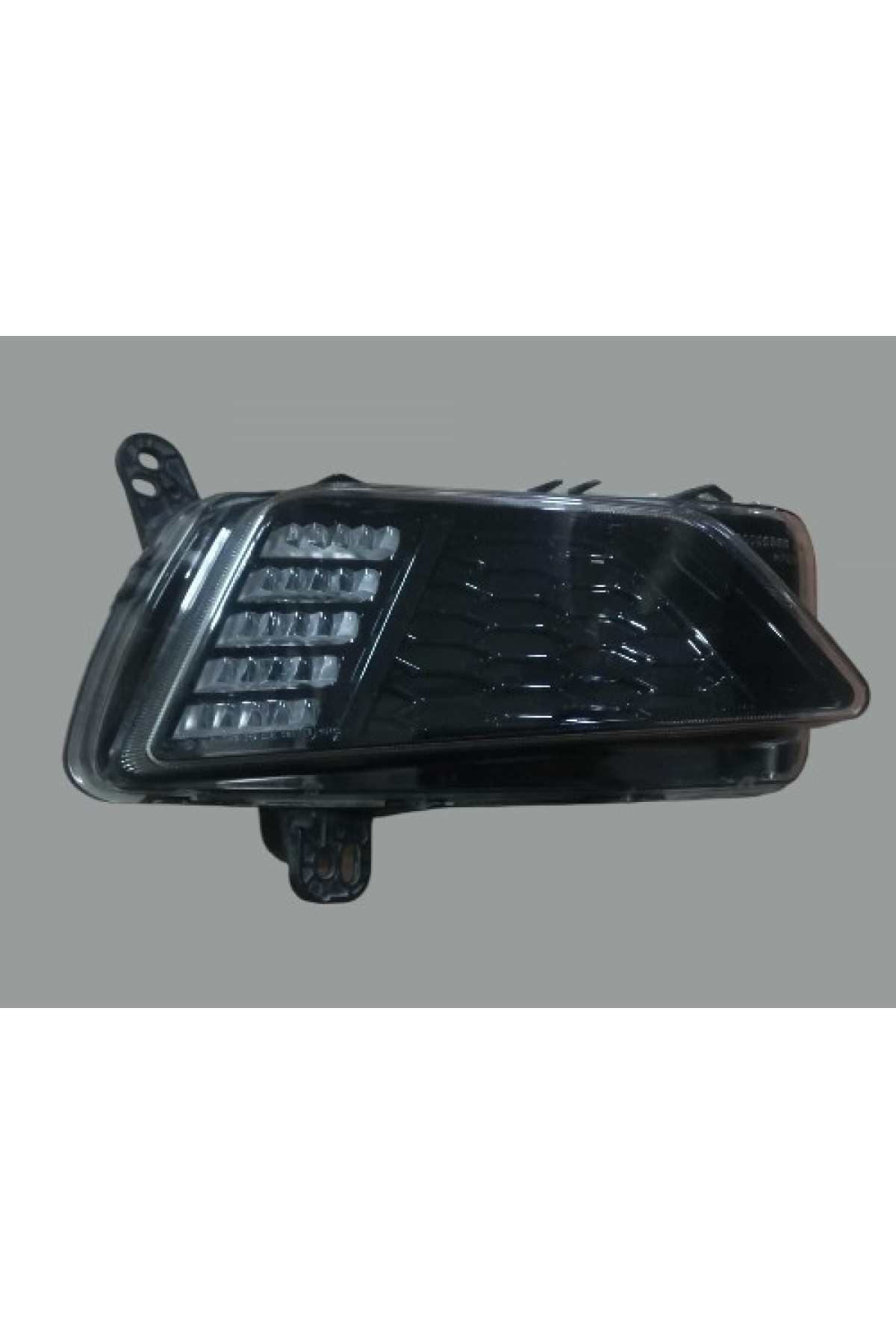 Wolksvagen Polo Sağ Ön Led Sis Farı